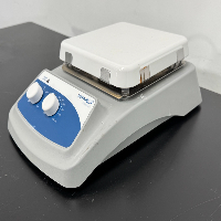 VWR 7X7 Hot Plate Stirrer image 1